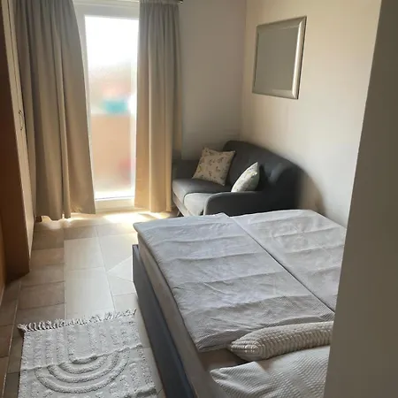 Gana Apartment *