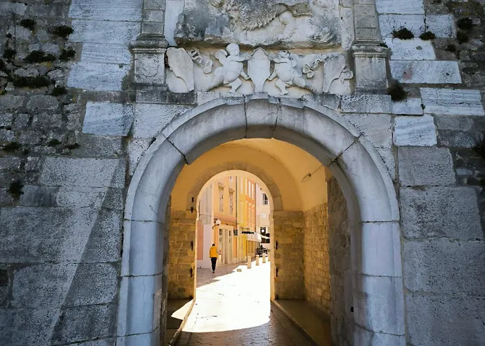 Gana 아파트 자다르