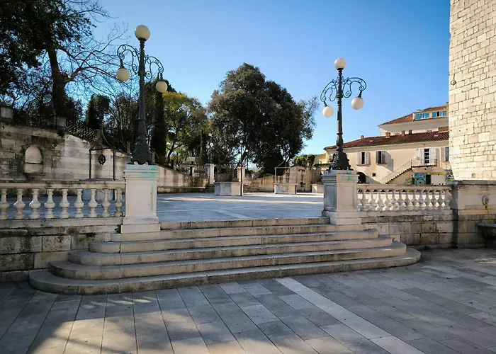 Gana شقة زادار