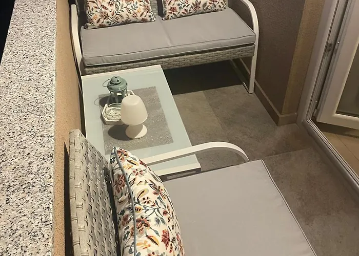 Gana شقة زادار